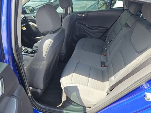 Used 2022 Hyundai Ioniq SE image 18