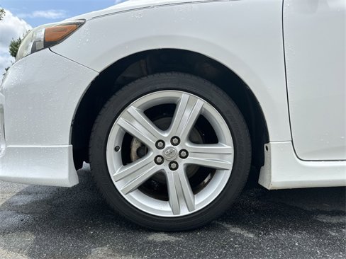 Used 2013 Toyota Corolla S image 11