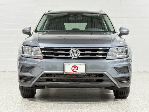 Used 2019 Volkswagen Tiguan SE image 3