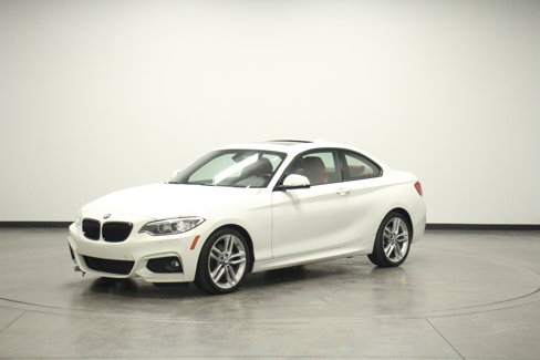 Used 2017 BMW 230i xDrive Coupe image 4
