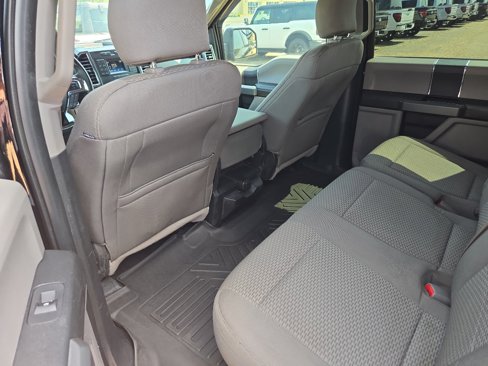 Used 2017 Ford F150 XLT image 14