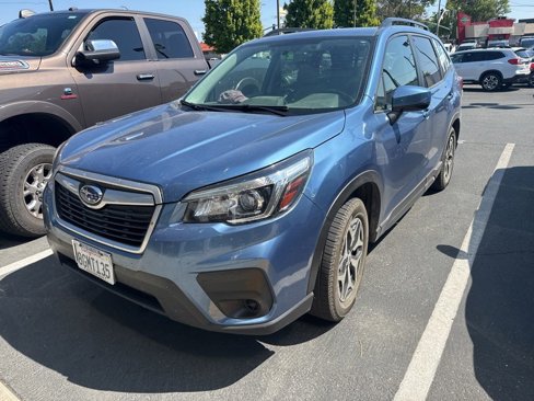 Used 2019 Subaru Forester Premium w/ All-Weather Package image 1