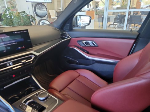 Used 2023 BMW 330i xDrive Sedan w/ Driving Assistance Package image 18