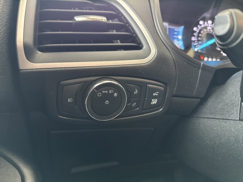 Used 2022 Ford Edge SEL w/ Convenience Package image 22