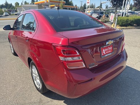 Used 2019 Chevrolet Sonic LT w/ Convenience Package image 7
