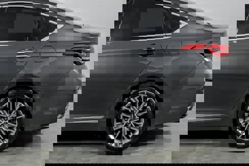 Used 2019 Genesis G80 3.8 image 9