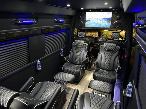 Used 2023 Mercedes-Benz Sprinter 3500 image 30