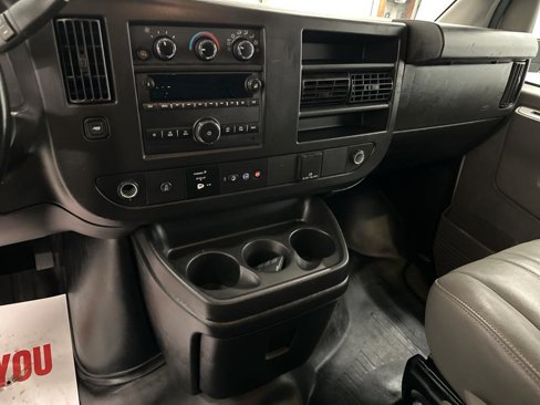 Used 2023 GMC Savana 2500 Extended w/ Driver Convenience Package image 17