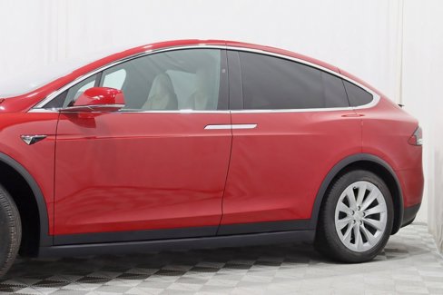 Used 2021 Tesla Model X Long Range image 3