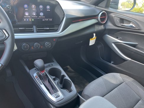 New 2025 Chevrolet Trax RS w/ Driver Confidence Package image 14