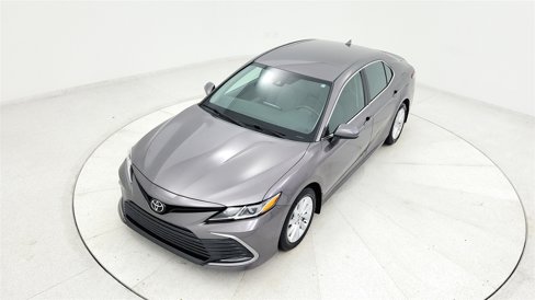 Used 2023 Toyota Camry LE image 20