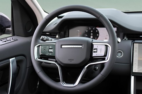 Certified 2025 Land Rover Discovery Sport S image 15