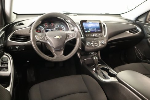 Used 2020 Chevrolet Malibu LS w/ Driver Confidence Package II image 2