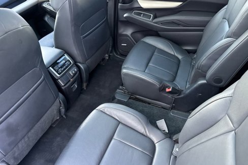 Used 2019 Subaru Ascent Limited w/ Popular Package #3 image 12