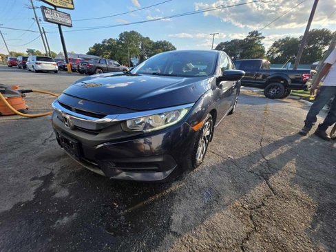 Used 2016 Honda Civic EX image 2