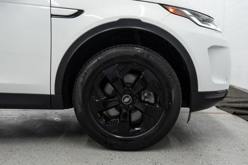 Used 2022 Land Rover Discovery Sport SE image 37