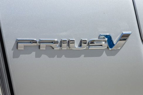 Used 2017 Toyota Prius V Three image 5