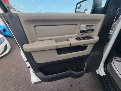 Used 2011 RAM 1500 Classic SLT image 16