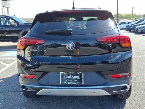 Used 2021 Buick Encore GX Essence w/ Advanced Technology Package image 5