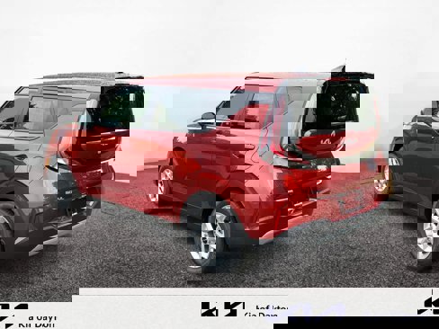 New 2025 Kia Soul S image 3