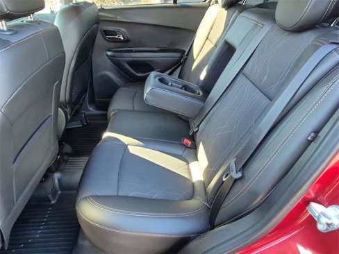 Used 2018 Chevrolet Trax LT w/ LT Convenience Package image 29