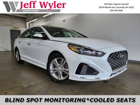 Used 2019 Hyundai Sonata Limited w/ Ultimate Package 04 image 1