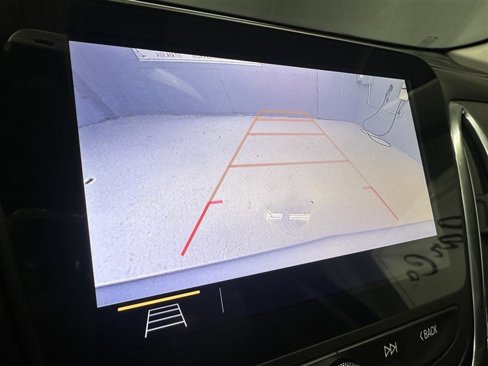 Used 2020 Chevrolet Equinox Premier w/ Premier Redline Edition image 24