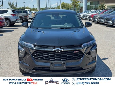 Used 2024 Chevrolet Trax RS image 6