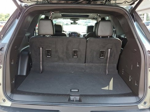 Used 2022 Chevrolet Traverse LT w/ LT Premium Package image 30