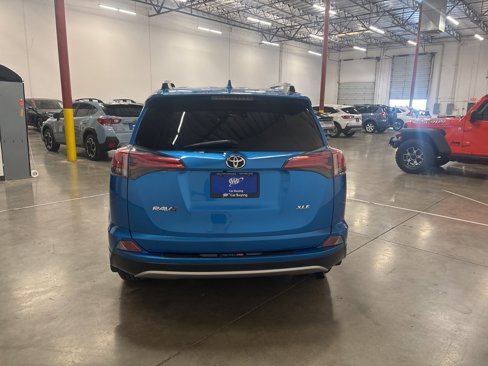 Used 2018 Toyota RAV4 XLE w/ Plus Extra Value Package image 5