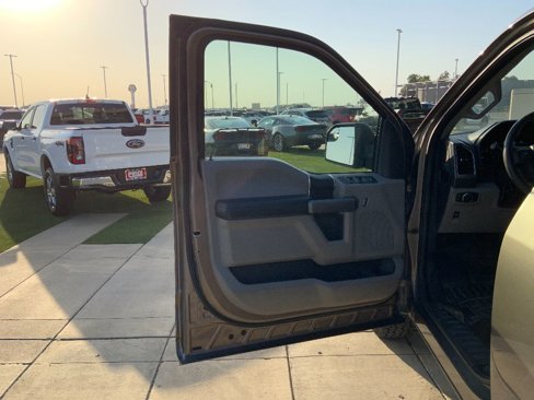 Used 2018 Ford F150 XLT image 8