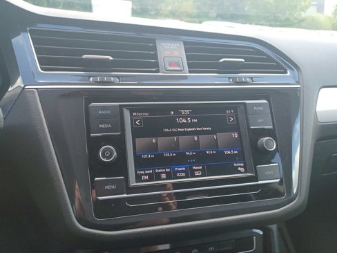 Used 2021 Volkswagen Tiguan S image 10