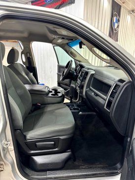 Used 2016 RAM 3500 Tradesman w/ Chrome Appearance Group image 19