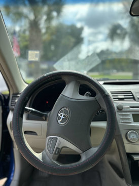 Used 2011 Toyota Camry LE image 12