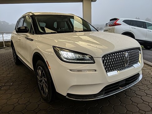 Used 2021 Lincoln Corsair AWD w/ Towing Package I image 3