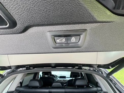 Used 2016 BMW X5 xDrive50i image 28