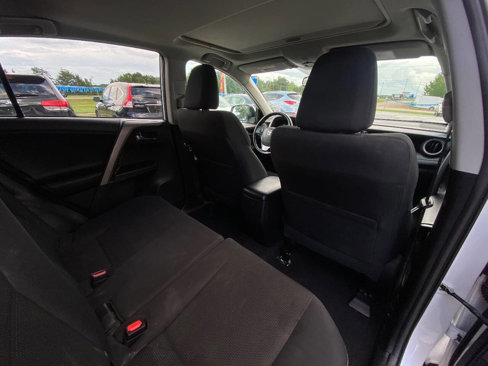 Used 2018 Toyota RAV4 Adventure image 18