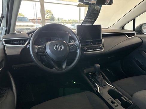 Used 2023 Toyota Corolla LE image 17