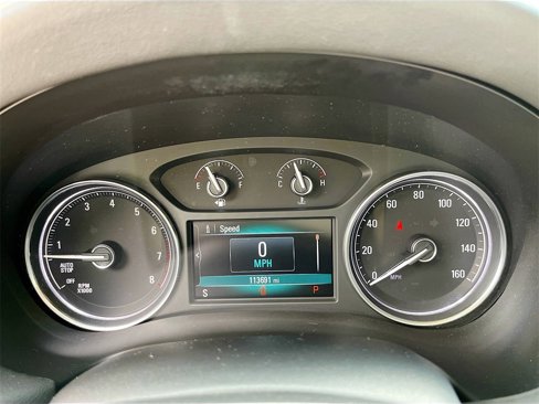 Used 2019 Buick Enclave Essence image 10