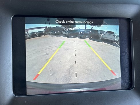 Used 2019 Jeep Cherokee Latitude w/ Popular Appearance Group image 14