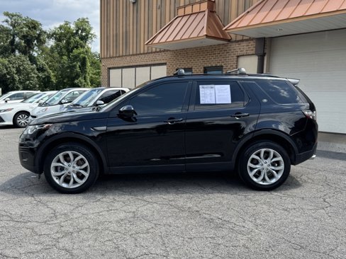 Used 2018 Land Rover Discovery Sport SE image 17