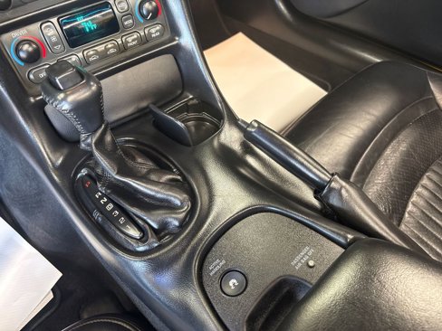 Used 2003 Chevrolet Corvette Convertible w/ Preferred Equipment Group1 image 47