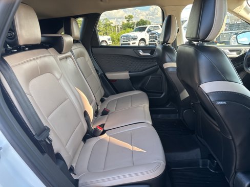 Used 2020 Ford Escape SEL image 17