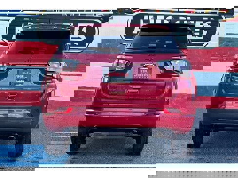 Used 2023 Jeep Compass Limited image 4