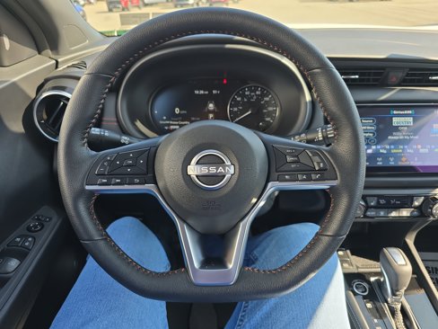 Used 2024 Nissan Kicks SR w/ SR Premium Package image 20