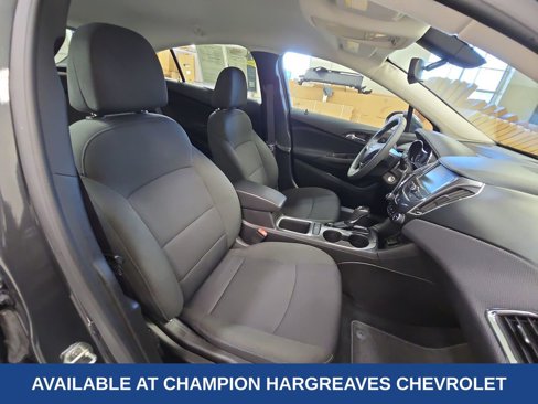 Certified 2017 Chevrolet Cruze LT image 37