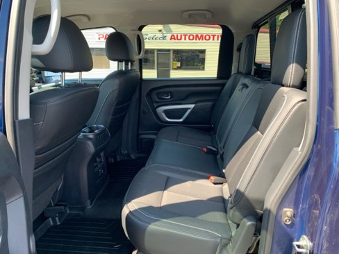 Used 2018 Nissan Titan PRO-4X w/ Pro-4x Utility Package image 10