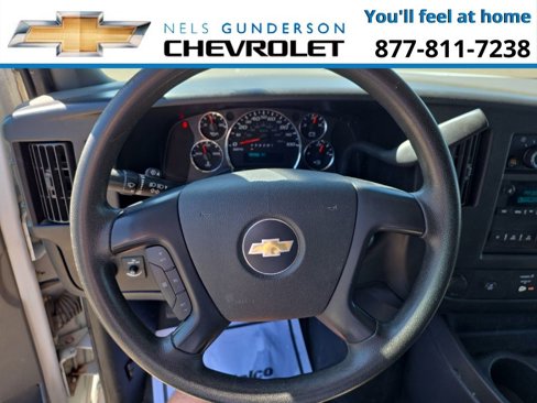 Used 2016 Chevrolet Express 3500 image 19