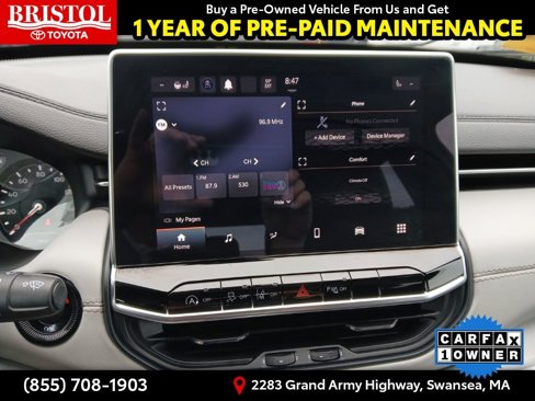 Used 2024 Jeep Compass Limited image 22