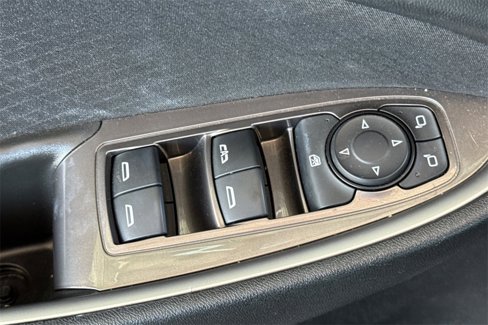 Used 2023 Chevrolet Malibu LT image 16